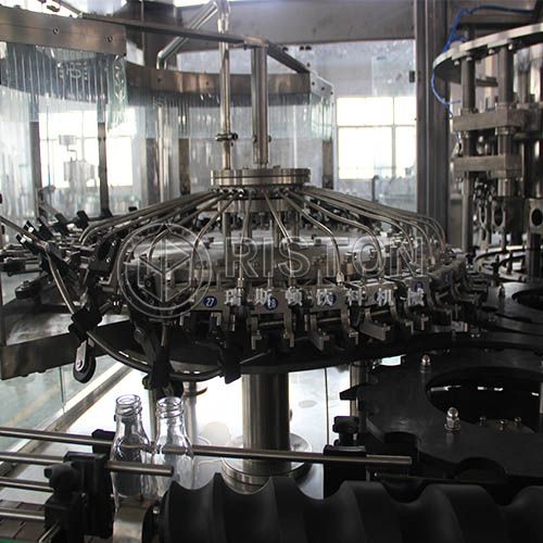 Four Screw Cap Glass Bottle Filling Machine